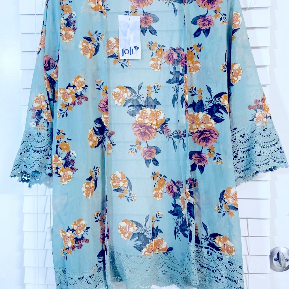 JOLT  Crochet Hem Kimono  Size XS